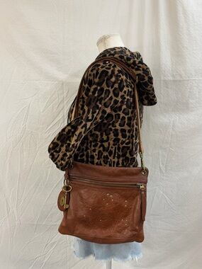Women's Tan Leather Crossbody Bag with Subtle Stud Accents